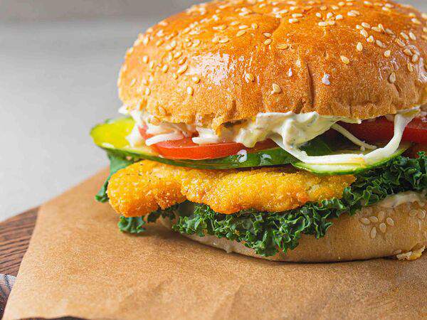 Andys - Бургер с куриным наггетсами и соусом тартар