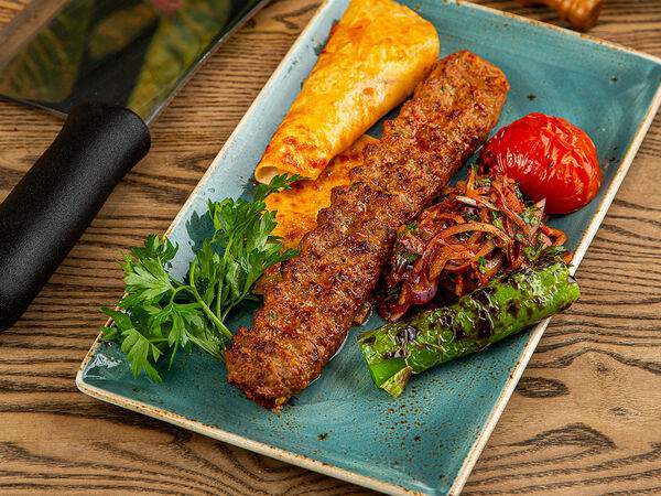 IHSAN - Адана кебаб