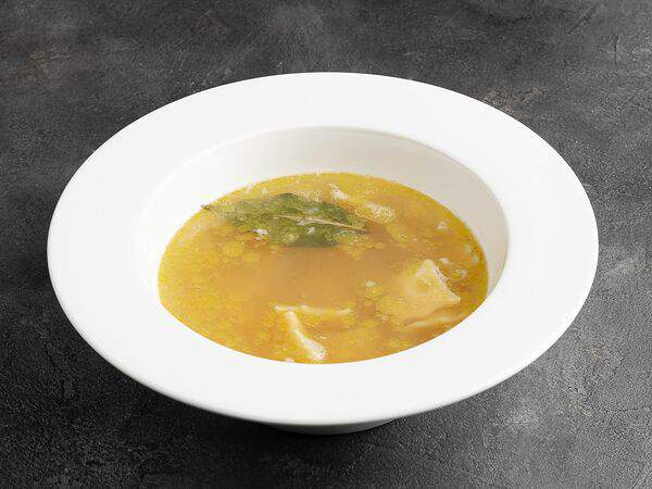 La Veranda Ла Веранда - Куриный бульон с Тортеллини
