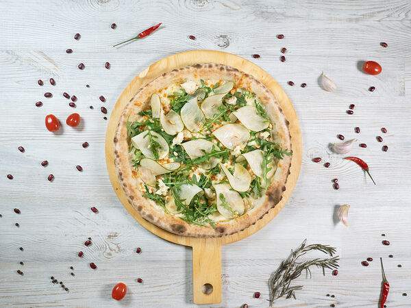 Casa di Giulia - Пицца Груша с горгонзолой