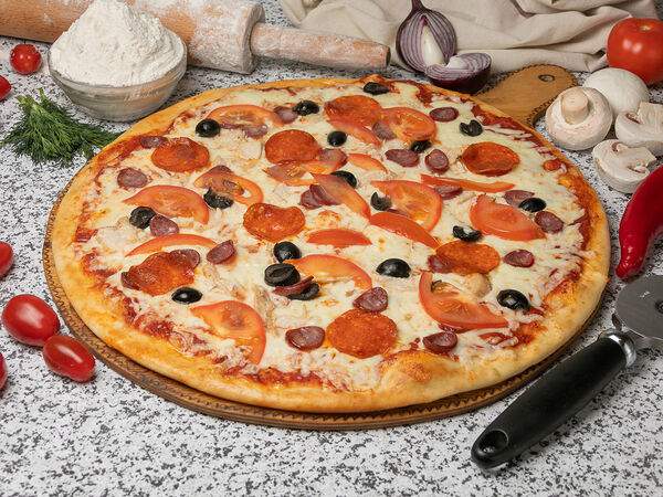 Осетинские пироги от Альды - Пицца Мясное ассорти