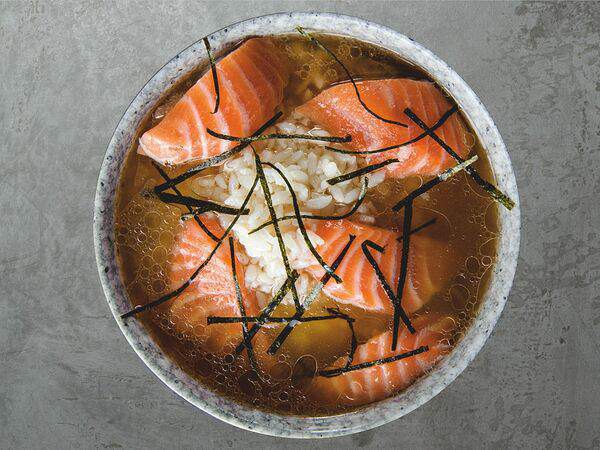 Love суши - Сяке суп с лососем