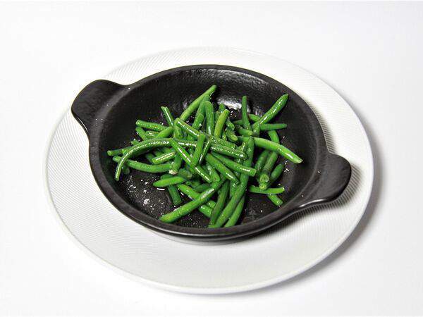 The atelier - Стручковая фасоль с чесноком