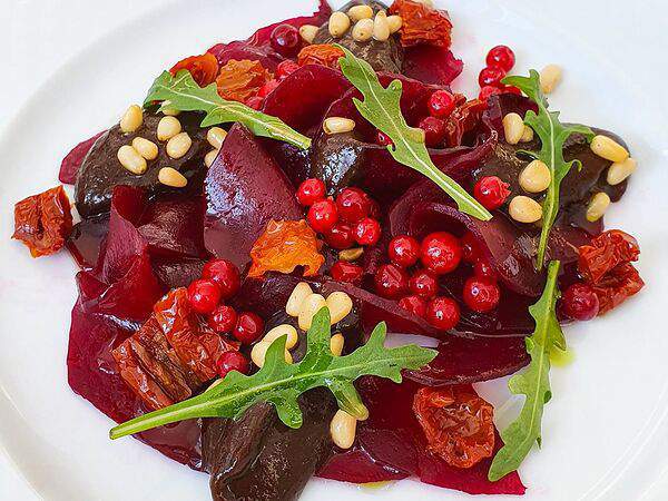 Васнецовъ - Карпаччо из печёной свёклы