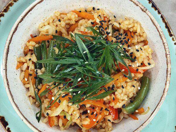 Chocolate lounge cafe - Wok рис