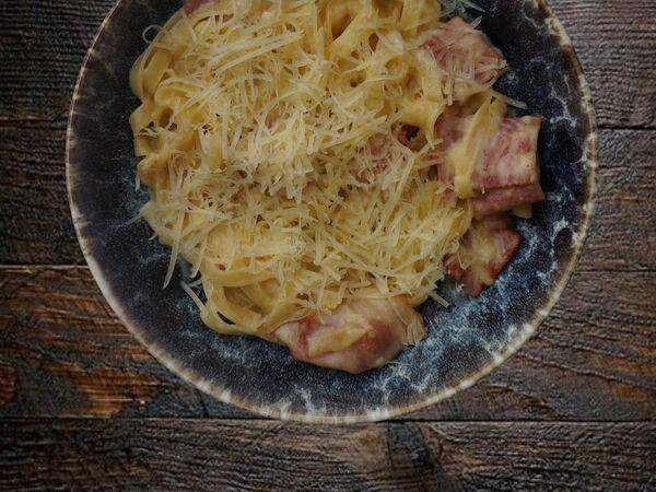 Bernies Pub - Карбонара