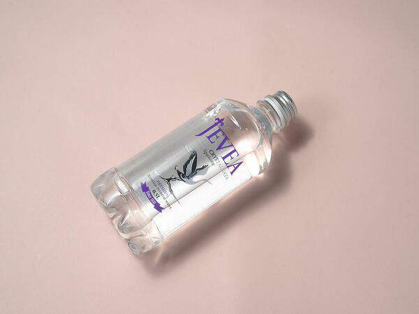 Miska bowls & folks - Вода Jevea с газом