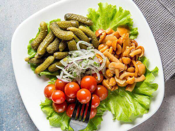 Веранда - Ассорти из маринованных солений