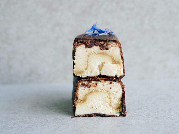 Крапива - Сырок в немолочном шоколаде