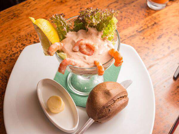 Hamilton's pub - Салат Коктейль из креветок