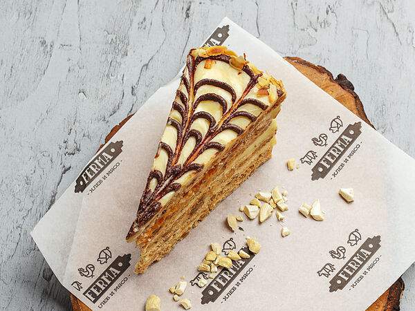 Ferma - Торт Эстерхази