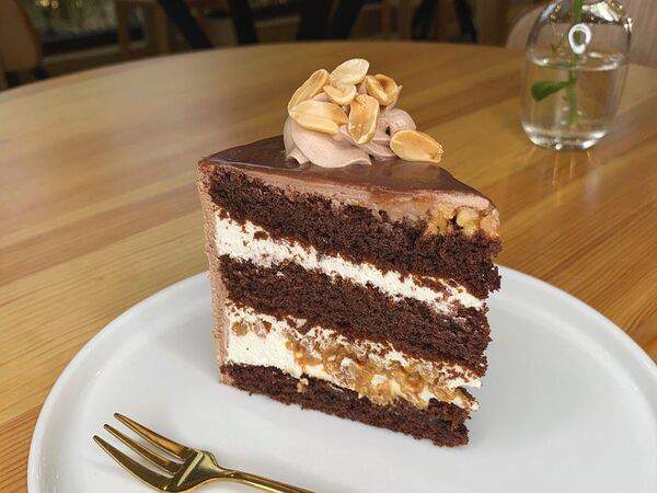 Крем-карамель - Торт Сникерс