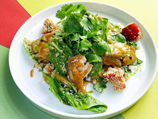 Lyric - Салат с цыпленком