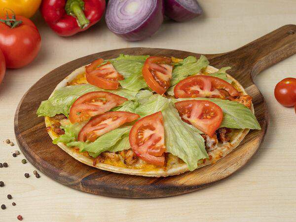 Шаурма на углях - Пицца цезарь