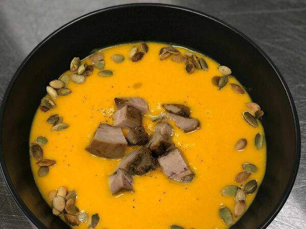 Марли - Тыквенный крем-суп с креветками