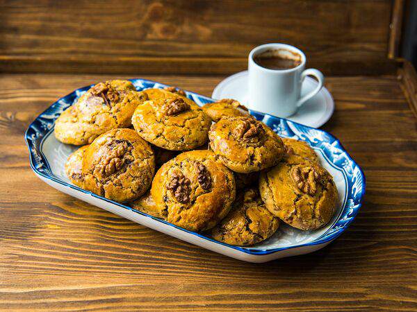 Восточная выпечка - Курабье с грецким орехом