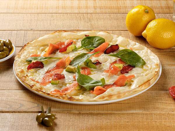 Maccheroni - Пицца с лососем