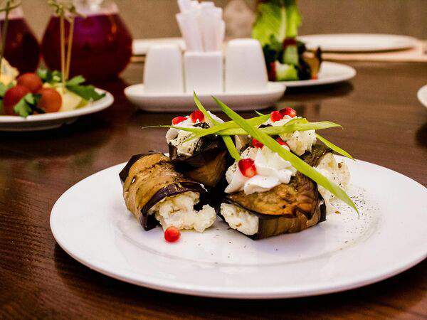 Никала Пиросмани - Рулетики из баклажанов с сырной пастой