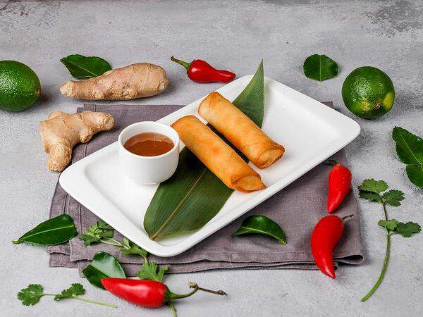 Kung Pho - Нэмы с бананом