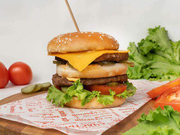 Mr Foods - Двойной чизбургер