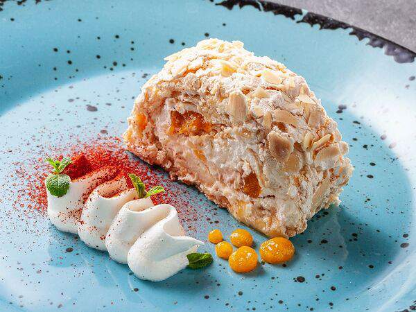 Oblaka - Миндальный рулет