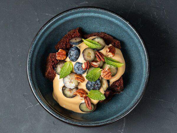 Self Cost - Шоколадный бисквит