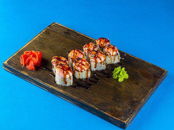 Рестомаркет Китчен - Запечённый ролл Тануки с лососем