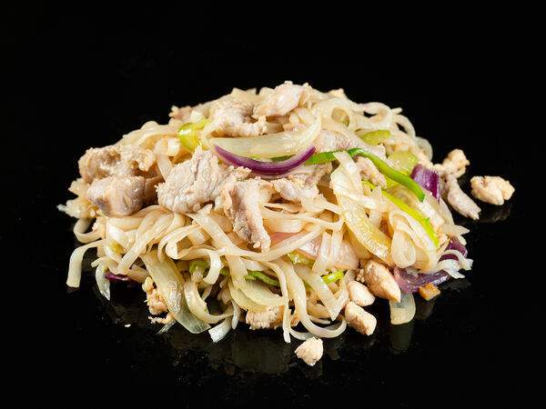 Мясорубка - Вок Рисовая лапша со свининой