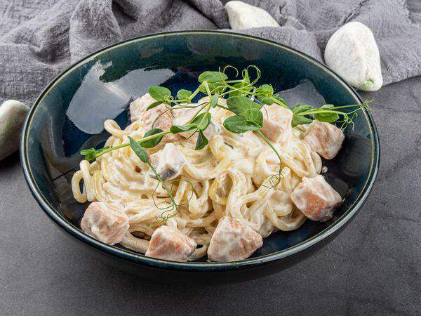 Duran Bar & Grill - Паста с лососем