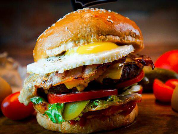 Gastro Pub Hooligans - Бургер Сухой глаз