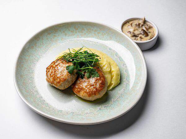 Клево - Куриные котлеты с картофельным пюре