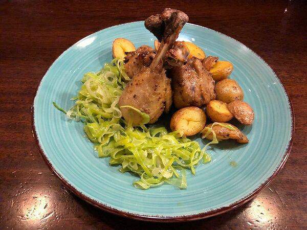 Hamilton's pub - Куриные ножки в горчично-медовой глазури