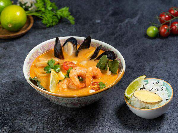 Базилико Пицца - Том Ям