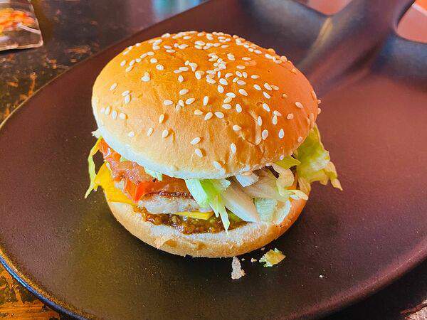 Burger 1 - Гамбургер cвинoй