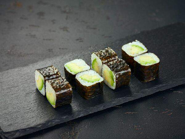 Маэстро суши - Ролл с авокадо