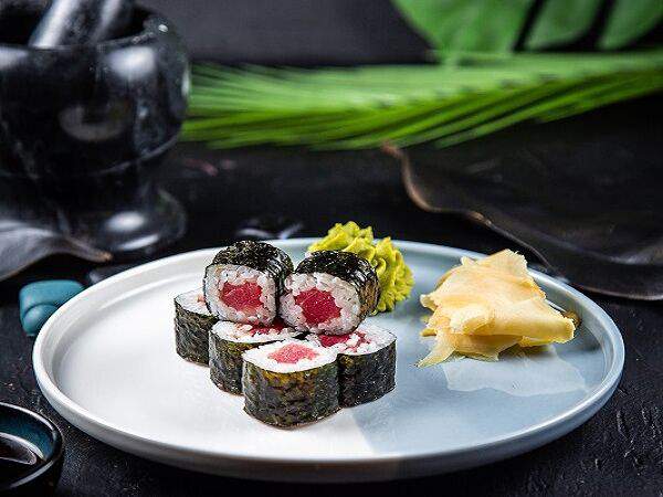 Stories - Ролл Маки с тунцом