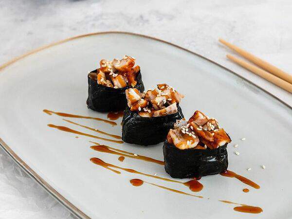 Poke Poke - Гункан Угорь