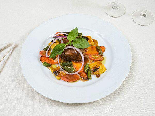 Сенкевич - Филе миньон sous-vide с овощами