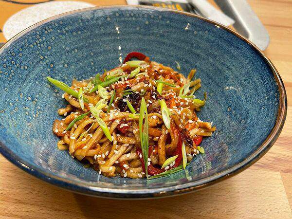 Гастромаркет The Eda - Вок с тигровыми креветками