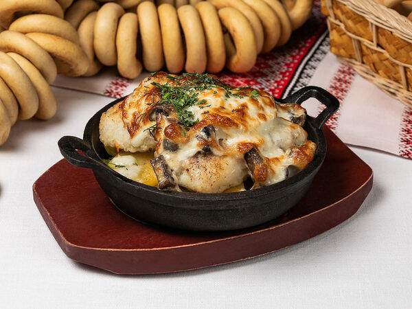 Казачок - Филе судака, запечённое под сырной корочкой