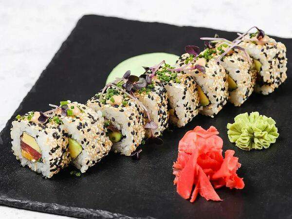 Spritz place - Туна ролл с манго