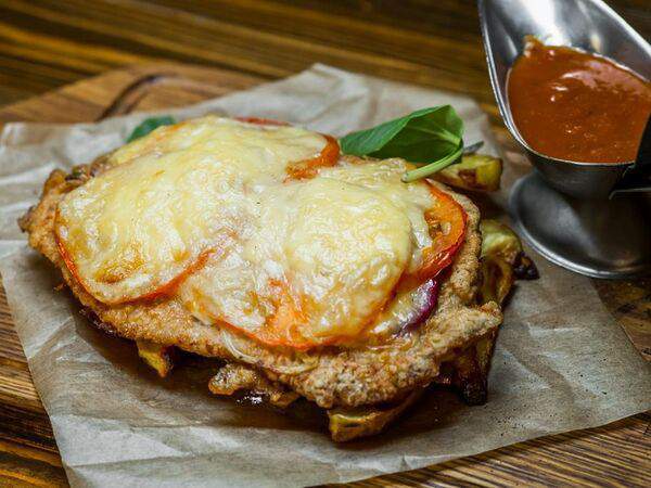 Ресторанчик старый город - Мясо по-французски