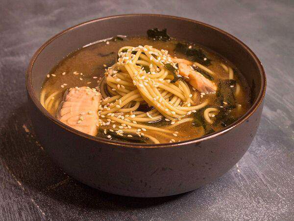 Голодный кролик - Мисо с лососем