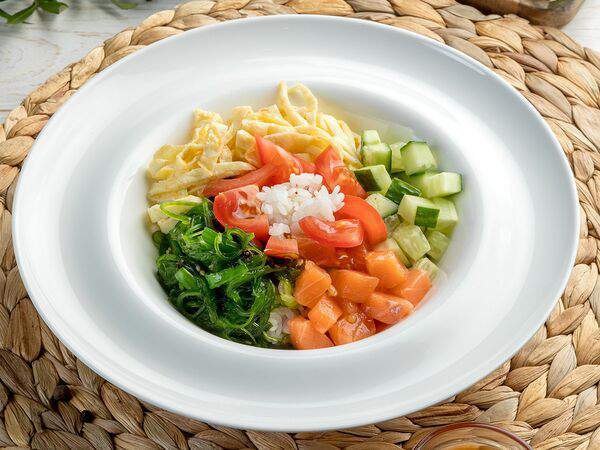 Tutto Bene - Поке с лососем