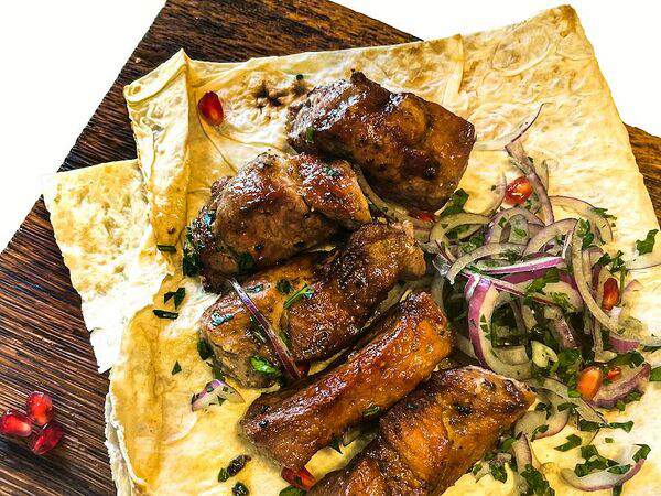 Две печи - Шашлык из cвинoй шейки