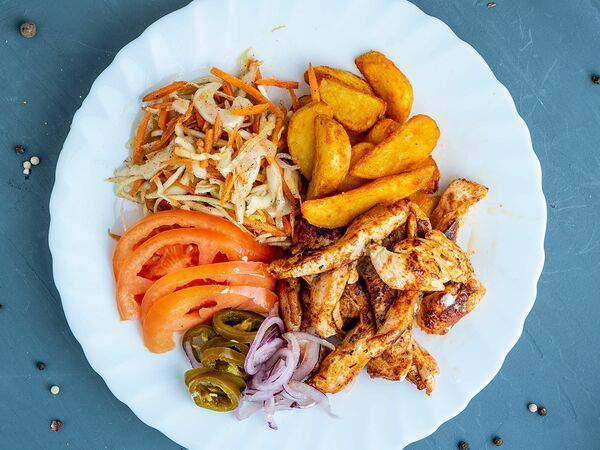 Sparta Gyros - Гирос на тарелке с индейкой