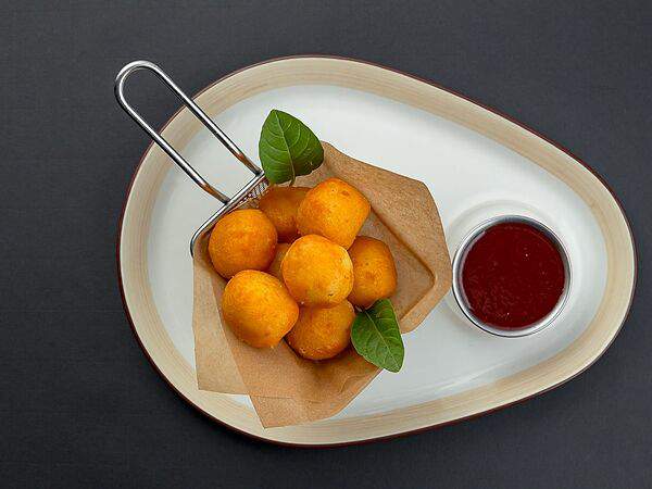 Челси паб - Сырные шарики