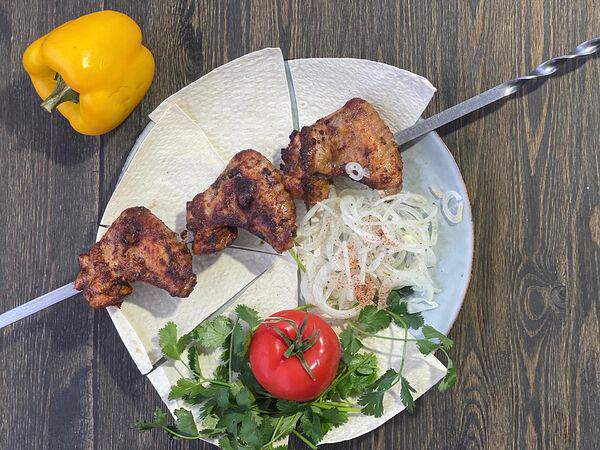 В Шатрах - Шашлык из куриных крылышек