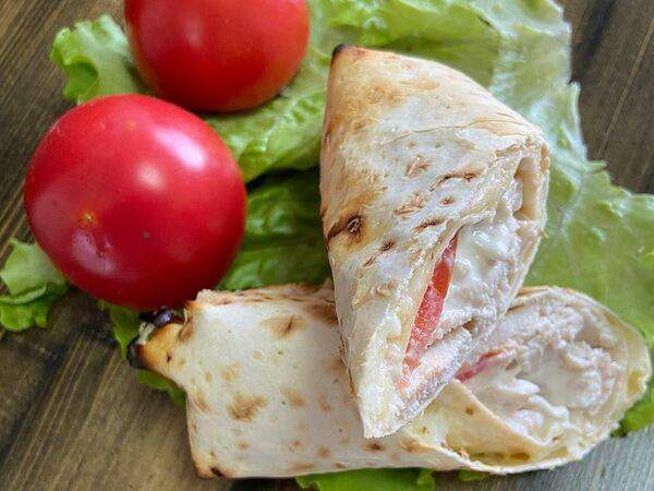 Mad Burger - Тортилья с курицей Mad Roll