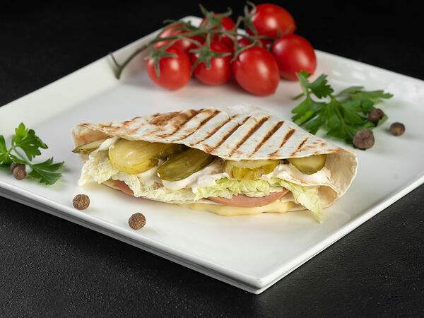 Eatme Foodservice - Тортилья Колбасная